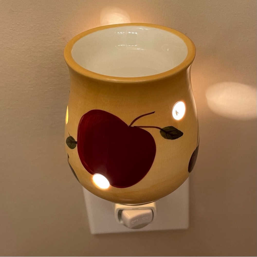 Sonoma Villa Electric Night Light and Fragrances Warmer Gel